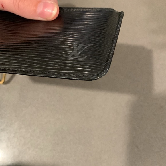 Louis Vuitton black epi Cles coin keychain wallet date code MI0934 - Picture 7 of 8